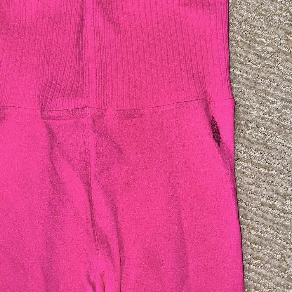 NEW Free People Movement Good Karma Leggings - Picture 3 of 4